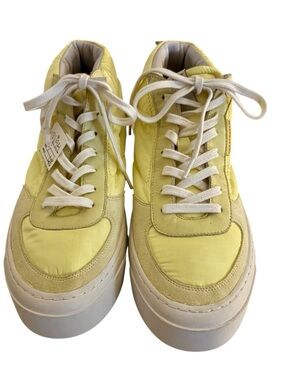ONCEPT! Yellow Women's Platform High Tops-size 7-No Box-Like New! Comfort x 100!